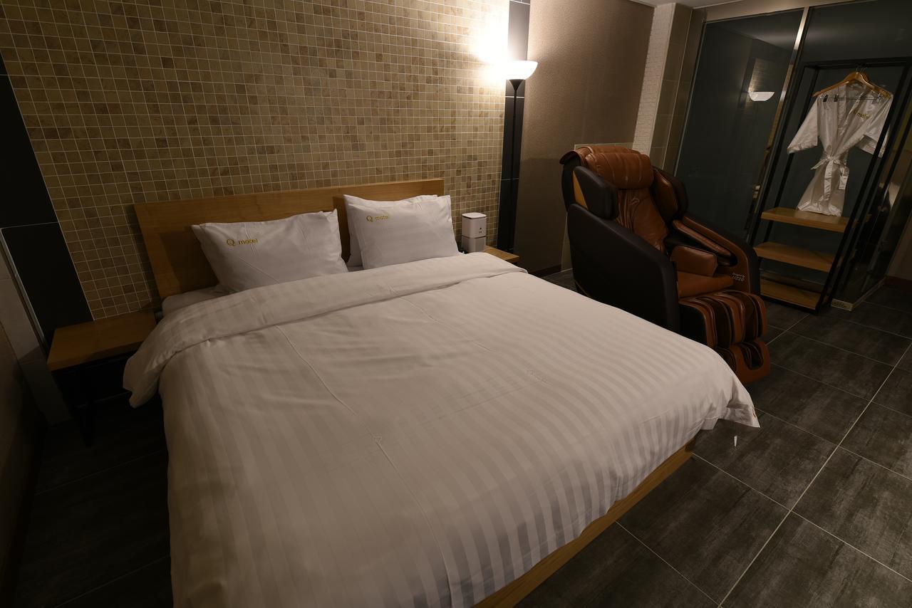 Jecheon Q Motel Exteriör bild
